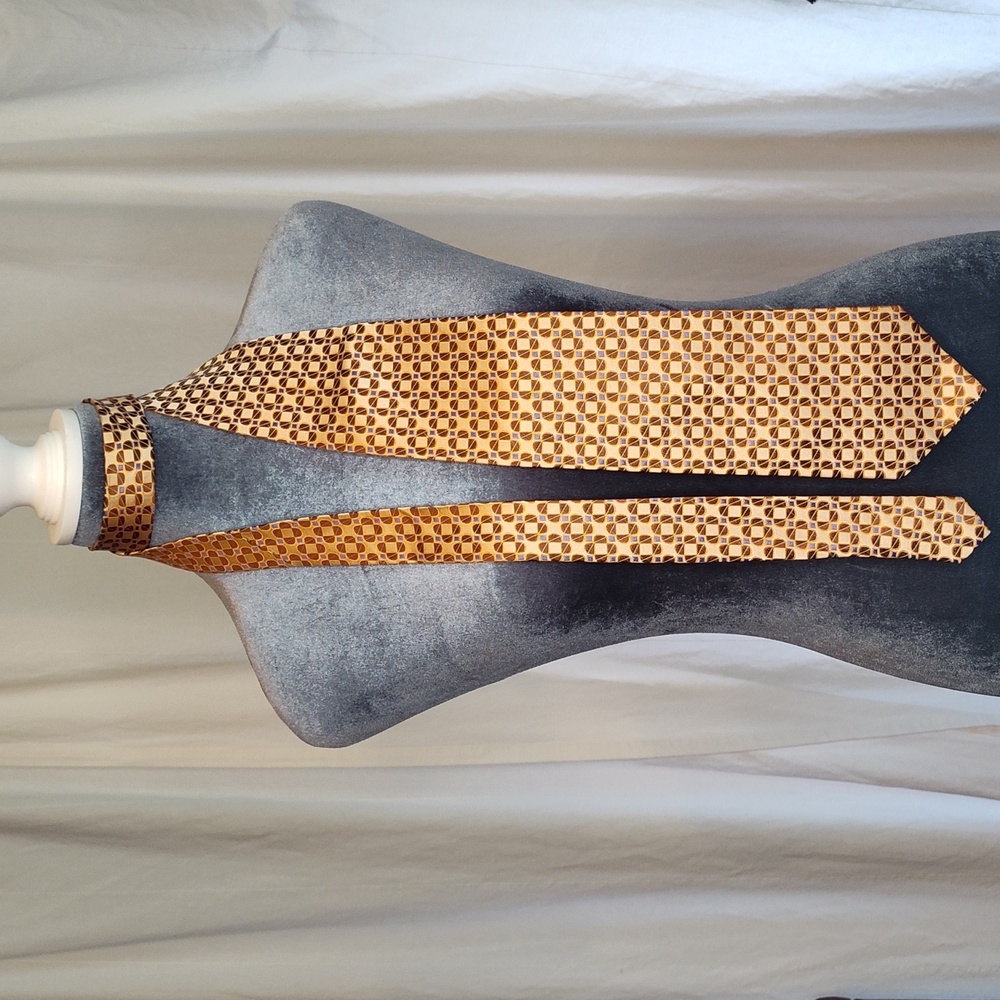 Bocara 100% Silk Handmade Tie Abstract Propeller Brocade Orange Blue EUC